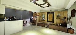 Blk 558 Jurong West Street 42 (Jurong West), HDB Executive #475168261